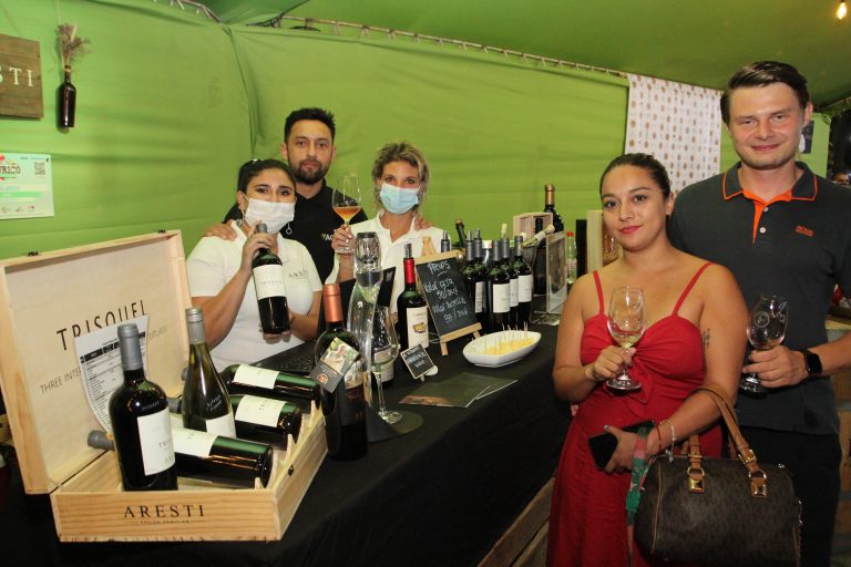 Con reconocimientos a emprendedores fue inaugurada la Feria Activa Curicó