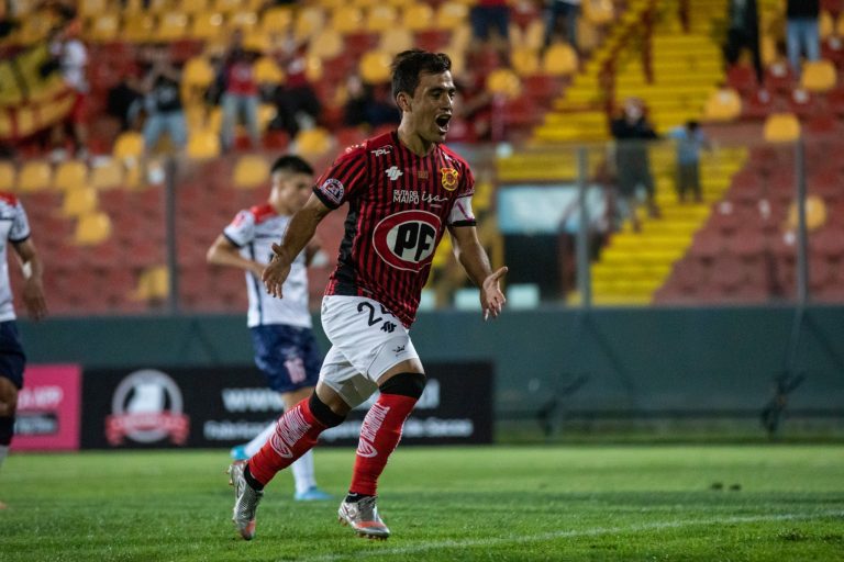 Rangers recibe hoy a Temuco con la obligación de ganar