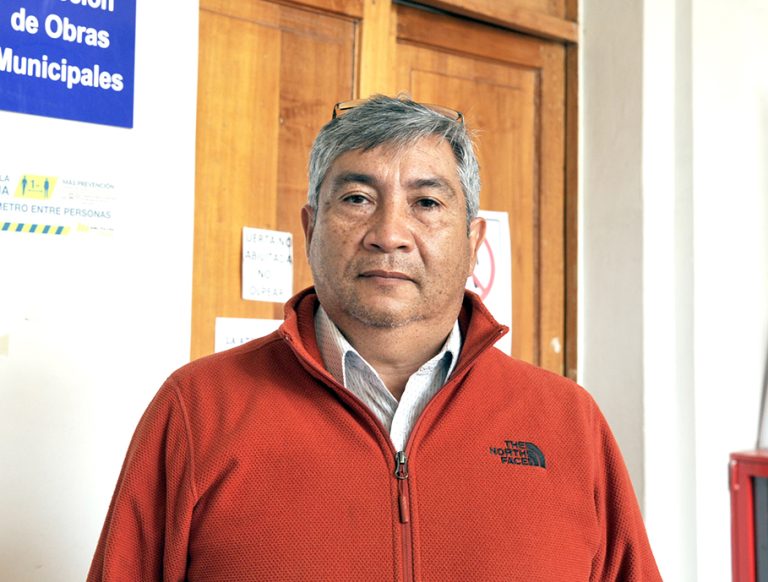 Pese a falta de mano de obra se desarrolla reposición de veredas