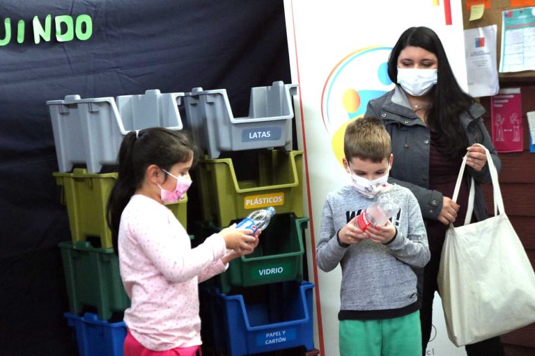 Conmemoran el Día del Reciclaje en Teno