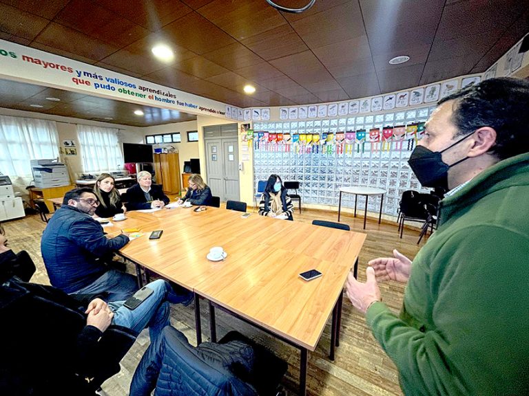 Presentan proyectos de inversión de Romeral a consejeros regionales