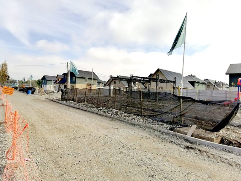 Más de 26 mil familias viven allegadas, hacinadas o en viviendas irrecuperables