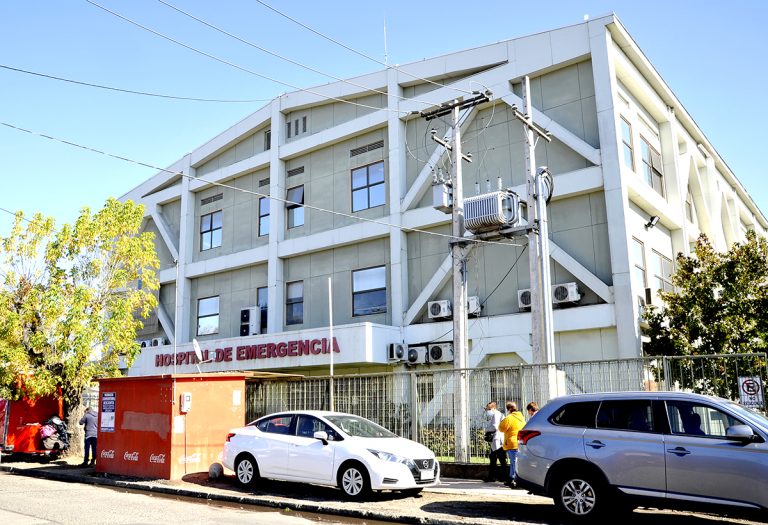 Piden un carabinero de punto fijo en el Hospital de Curicó
