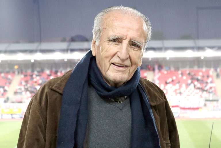 A los 89 años fallece el profesor Juan Osvaldo Farías