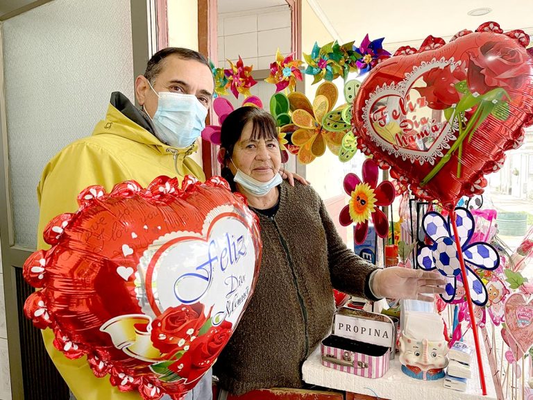 Día de la Madre: Más de 20 mil personas visitaron Cementerio Municipal de Curicó durante el fin de semana