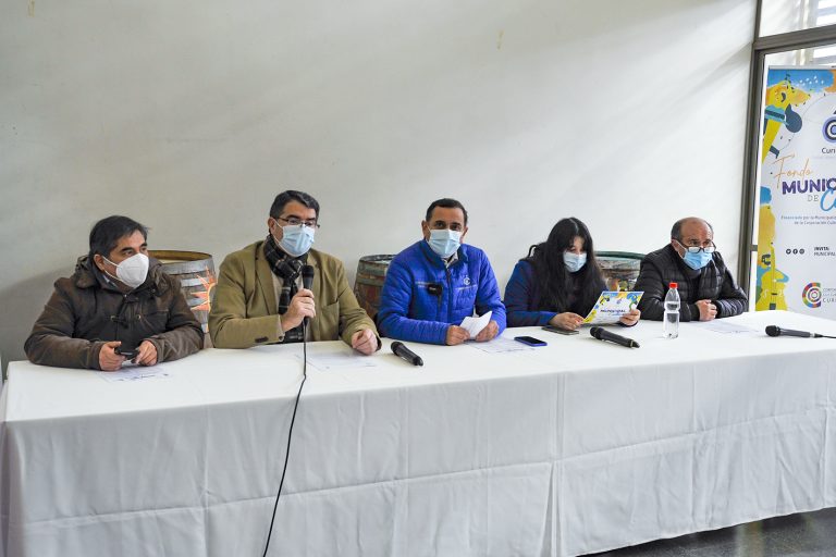 Municipio curicano presentó fondo concursable de cultura