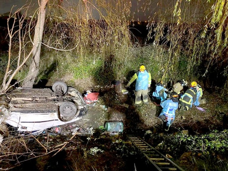 Un fallecido y tres lesionados en violento accidente de tránsito