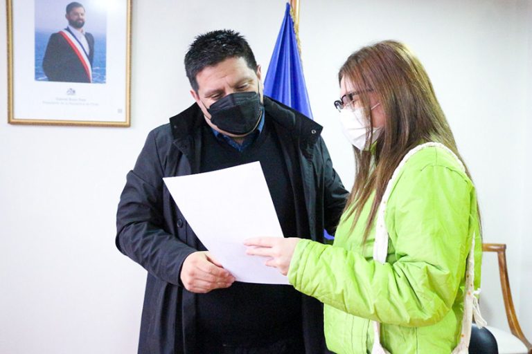 Entregan pensión de gracia a víctima de estallido social