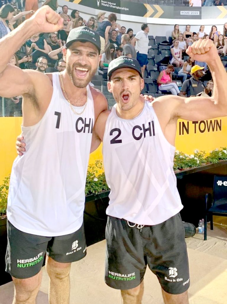 Primos Grimalt clasifican a los 8vos de final del Mundial de Roma