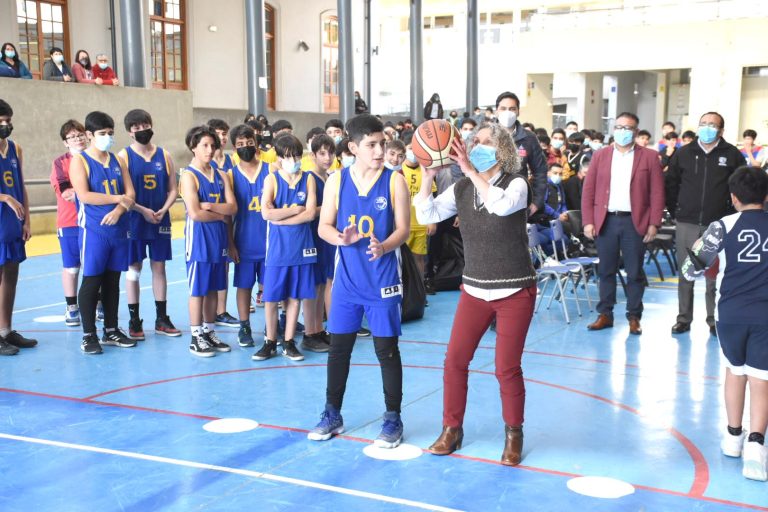 Dan inicio a los Juegos Deportivos Escolares en la Región del Maule