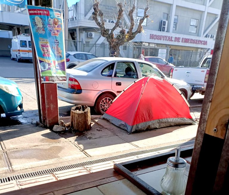 Acusan a gente en situación de calle de insultar a comerciante
