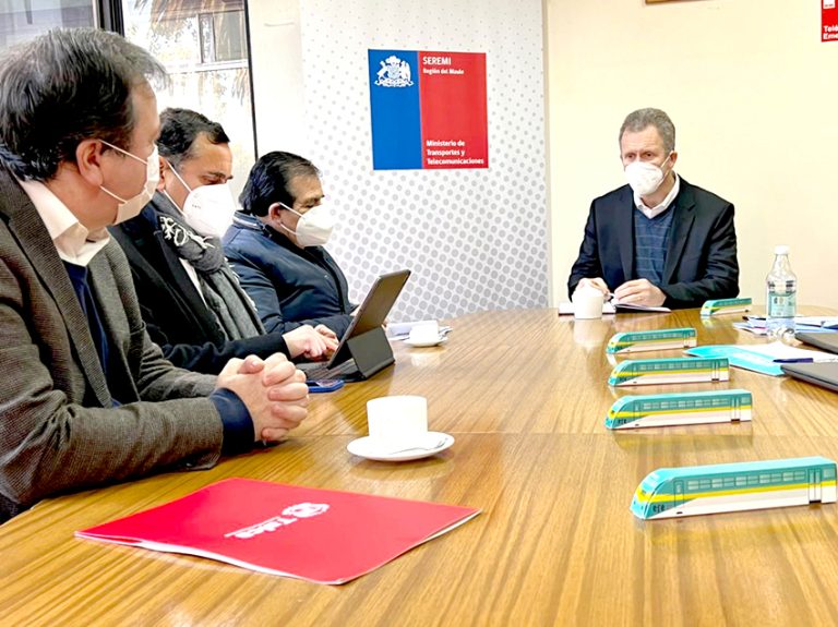 Alcalde de Curicó planteó problemas de congestión, ciclovías y seguridad vial