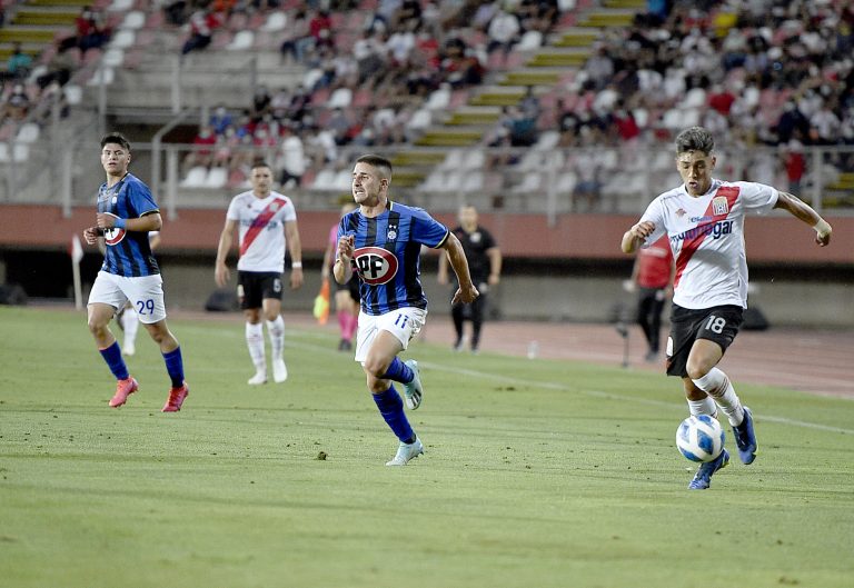 Curicó Unido vuelve a la cancha en Talcahuano