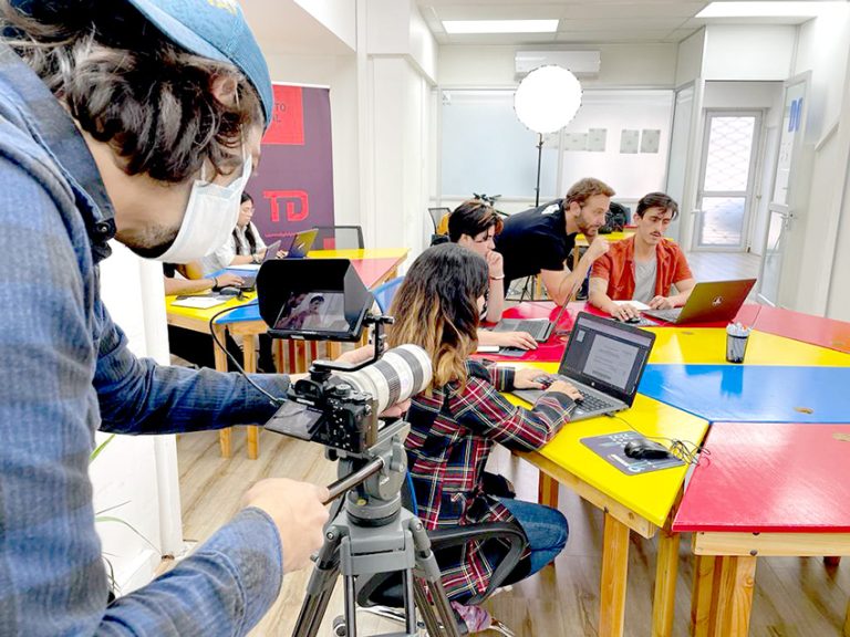 Corfo busca fortalecer especialización digital