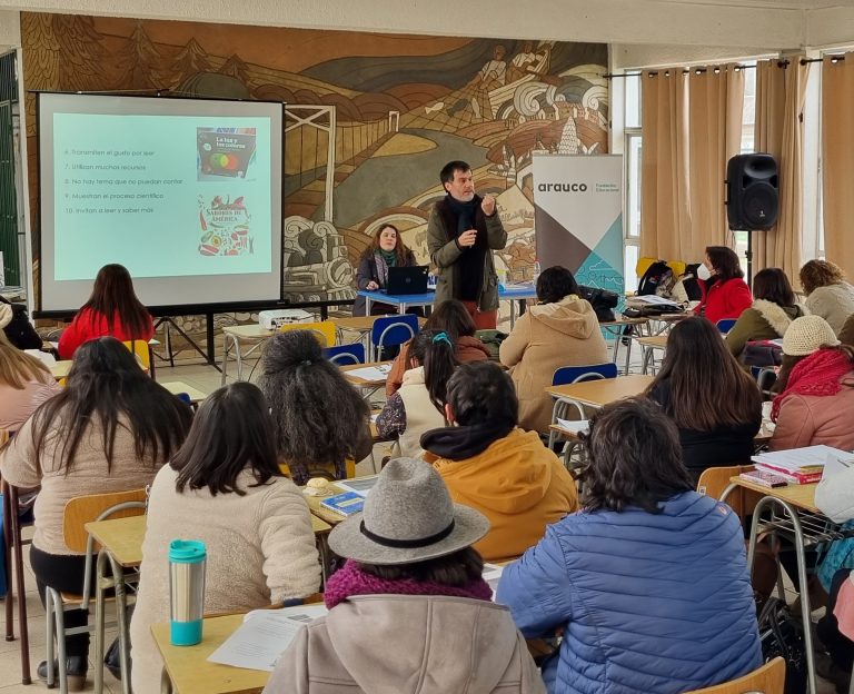 Programa busca seguir potenciando el hábito de la lectura en estudiantes
