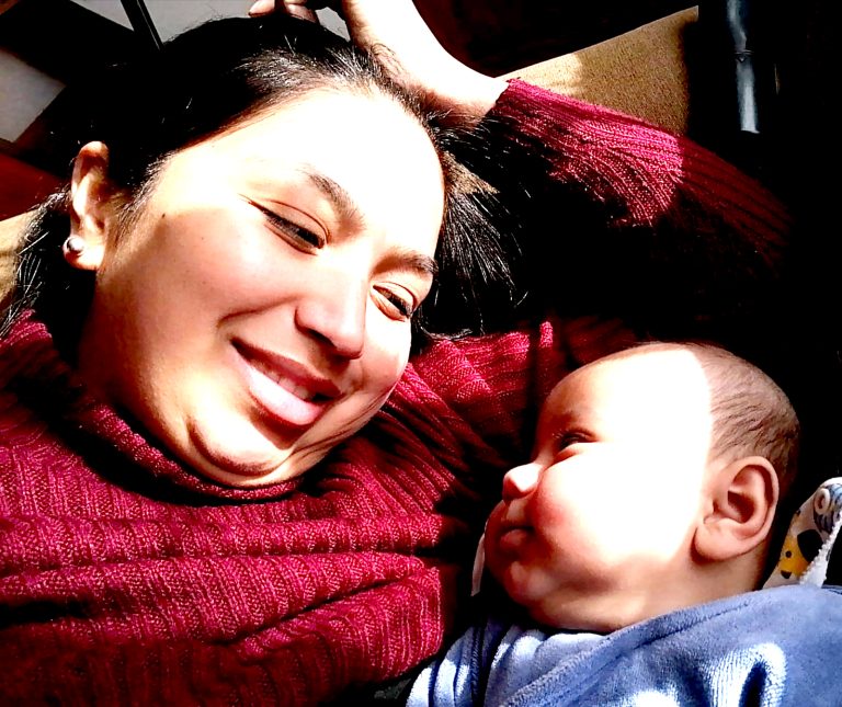 Lactancia Materna: Madres que requieran apoyo deben acercarse al Cesfam más cercano