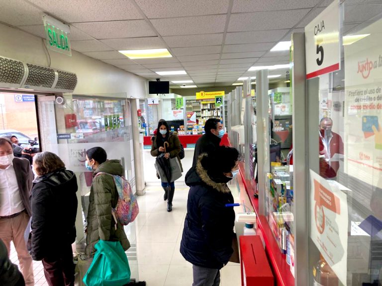 “Congelan” precios en farmacias “Junto a Ti”