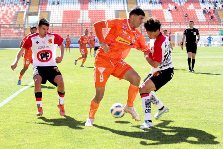 Rangers sufrió una derrota en su travesía por el desierto