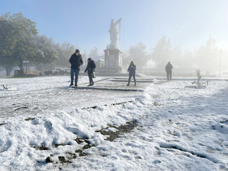 Nevazones inusuales que se dan cada cien años tendieron manto blanco en casi todo el Maule