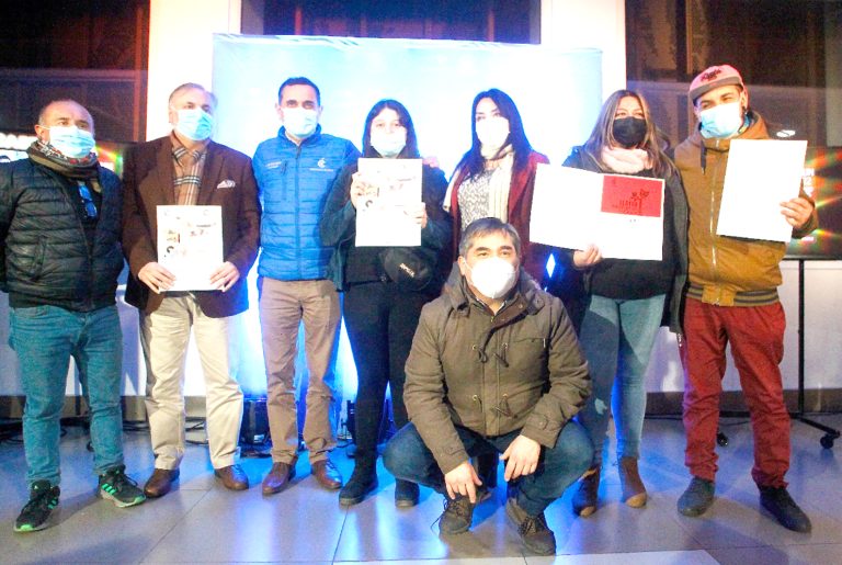 Lanzaron Cartelera del Teatro Provincial de Curicó financiada por el Gobierno Regional