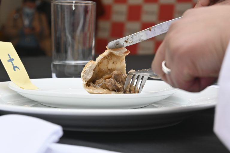 Eligen a la mejor empanada de Curicó