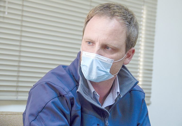 Arturo Zúñiga propone elaborar nueva propuesta de Constitución