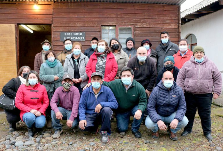 Darán solución de alumbrado y agua potable a vecinos de Villa Alegre