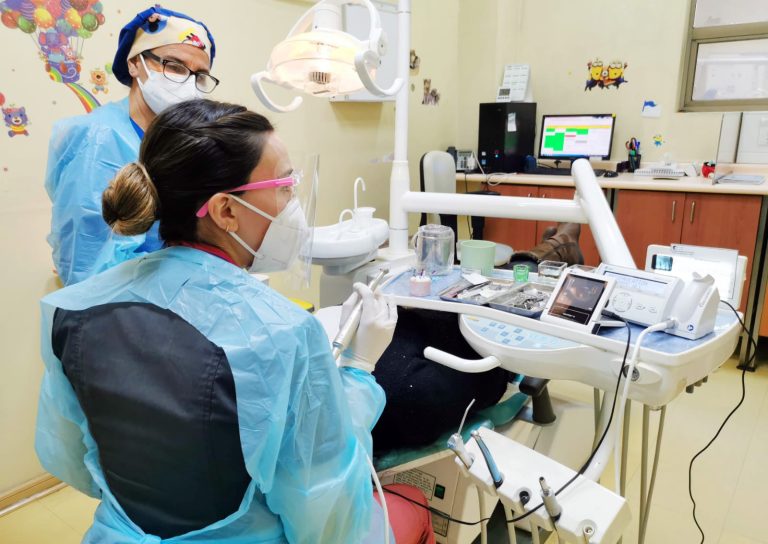 Llegada de nuevo equipamiento médico agiliza atención dental