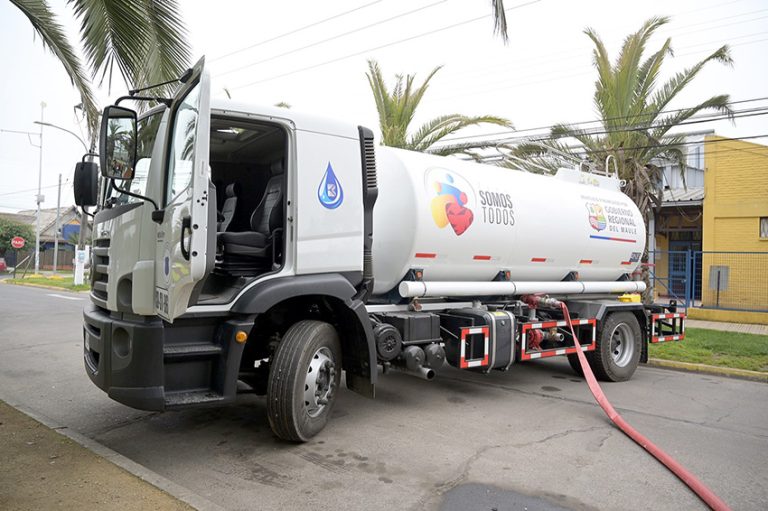 Diversos sectores de Teno se verán beneficiados con nuevo camión aljibe