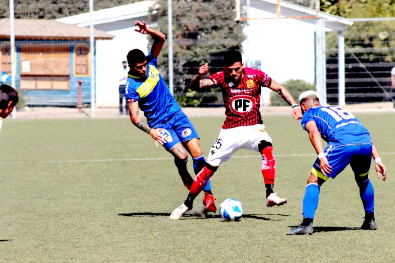 Con la urgencia de ganar Rangers recibe esta noche a AC Barnechea