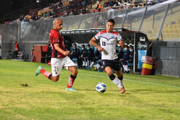 Con baja obligada en el ataque Rangers enfrenta hoy a Recoleta