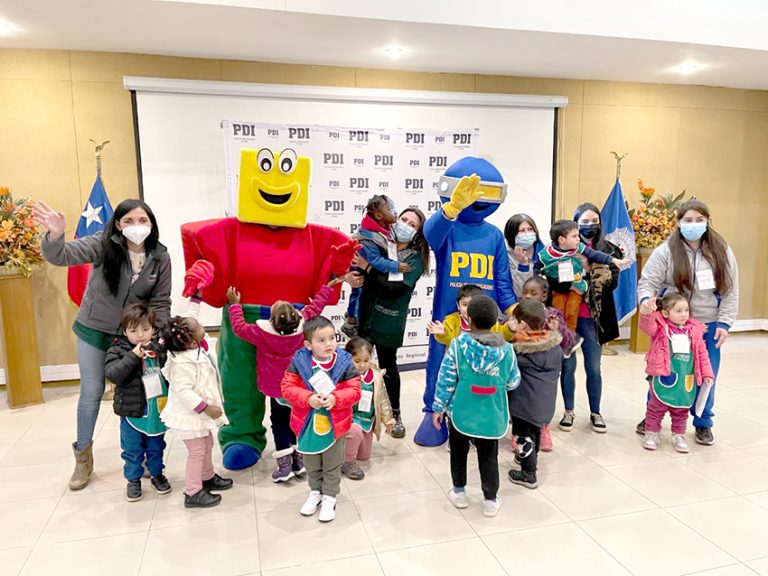 Niños y niñas de jardín infantil de Fundación Integra se convirtieron en detectives por un día