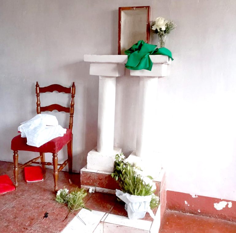 Entraron a robar a capilla Santa Cruz de Sarmiento