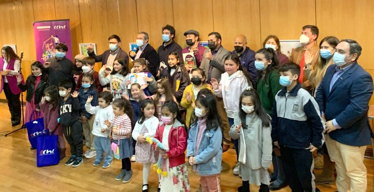 Concurso de dibujo infantil incentiva y premia a menores de la región por dibujar sus ciudades