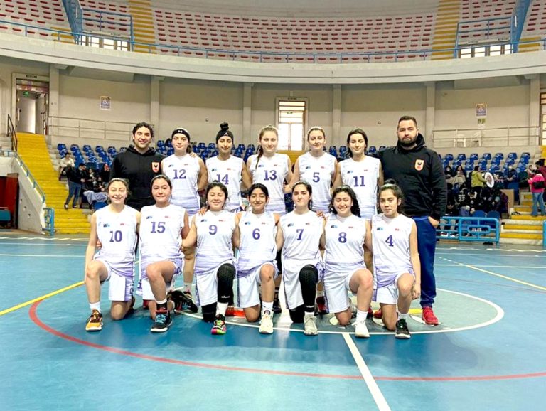 Basquetbolista curicana en selección del Biobío