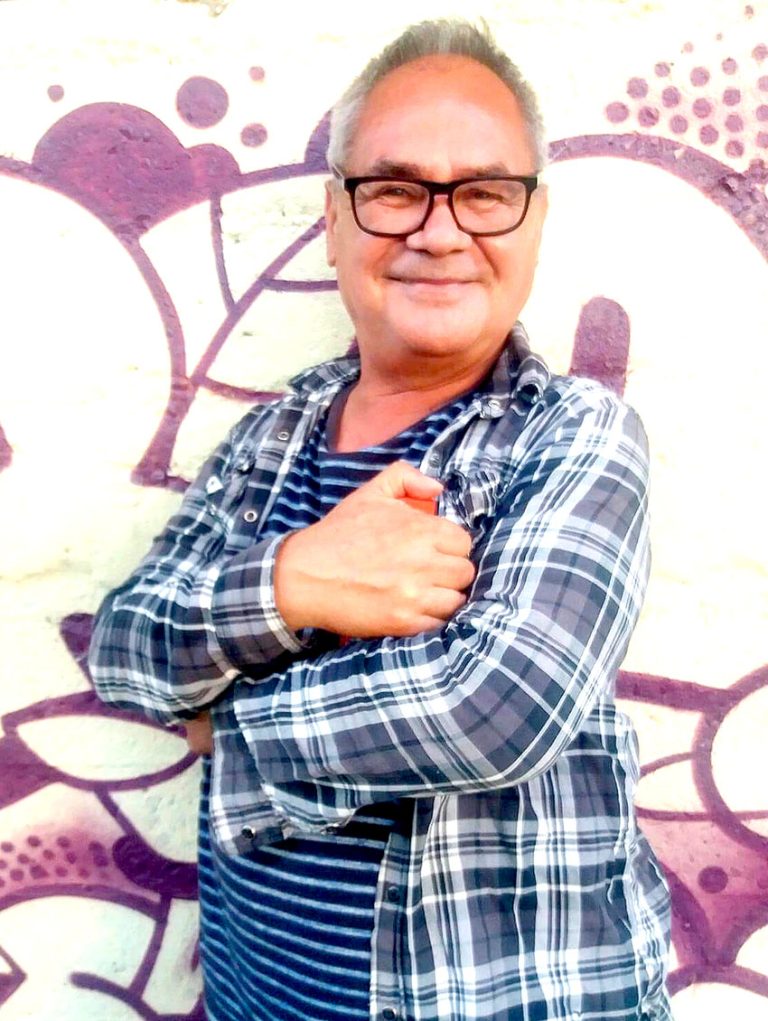 “Hijo del Guaiquillo”: nueva obra del curicano Américo Reyes Vera