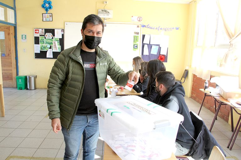 Diputado Hugo Rey Martínez: “El triunfo del rechazo ha sido impresionante”