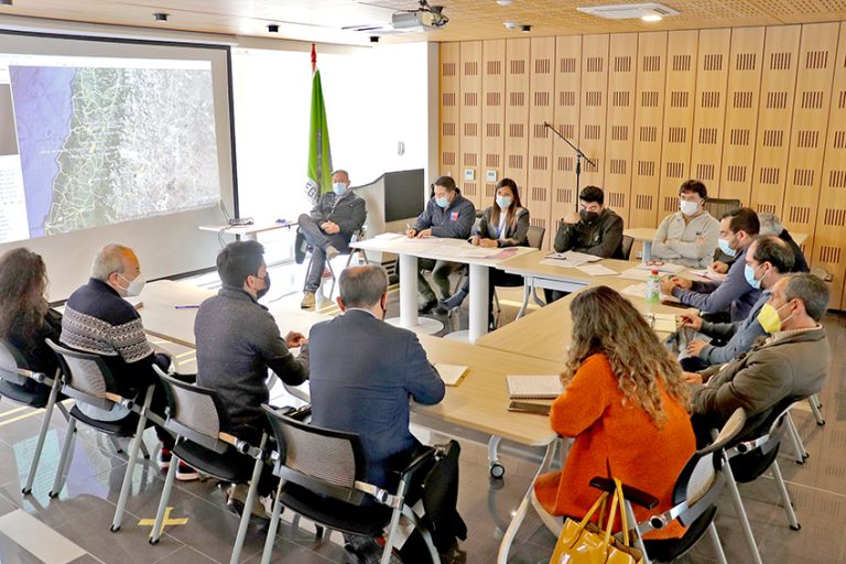 Buscan destrabar los “nudos” que retrasan la entrega de viviendas