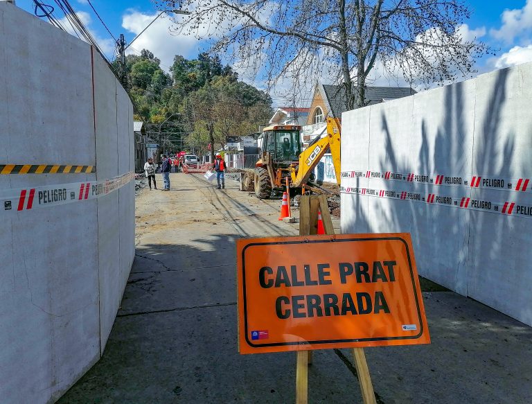 Se inició ejecución de proyecto “Curicó Ciudad Inclusiva” para calle Arturo Prat