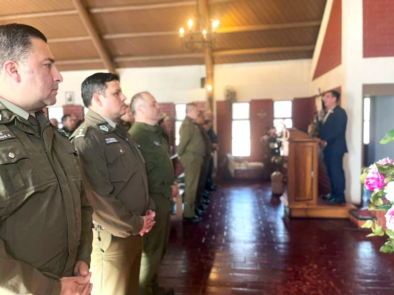 Carabineros realizó responso por la pérdida de funcionarios en el cumplimiento del deber