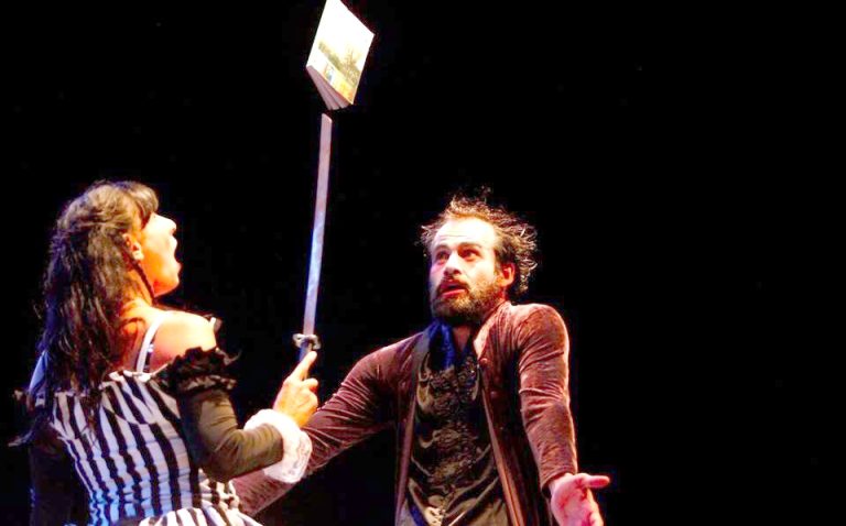 “Hamlet y Ofelia: fuera de contexto”  llega a Extensión UCM Curicó