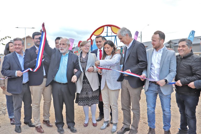 Inauguran proyecto habitacional que beneficia a 298 familias de Curicó