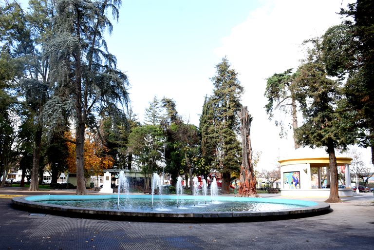 Menor se desmayó en plena vía pública tras ingerir dulce que le obsequió un hombre en la Plaza de Molina