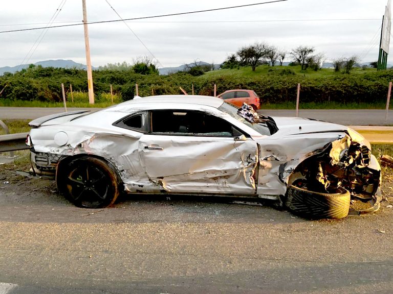 Dos sujetos fueron detenidos por intentar atropellar a Carabineros