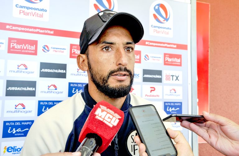 Vuelven a la carga por Ronald de la Fuente