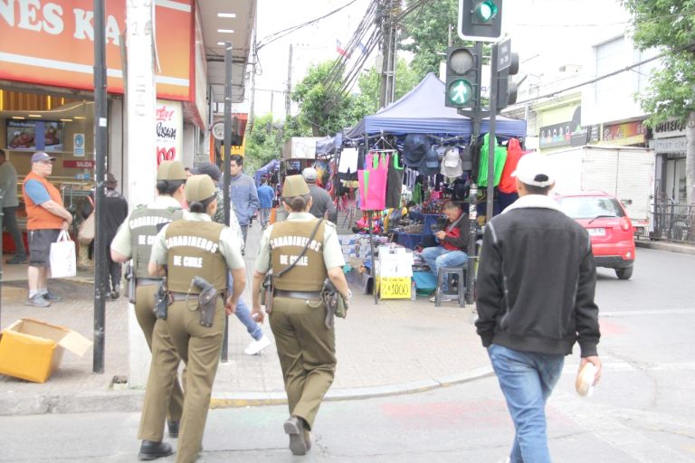 Comerciantes curicanos piden mano dura con vendedores “ilegales” en fiestas de fin de año