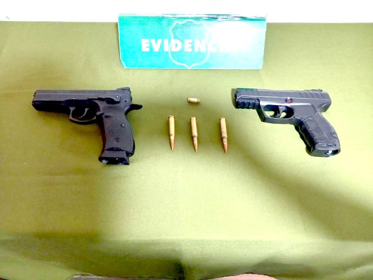 Detienen a delincuentes que intentaron atropellar a funcionario de Carabineros