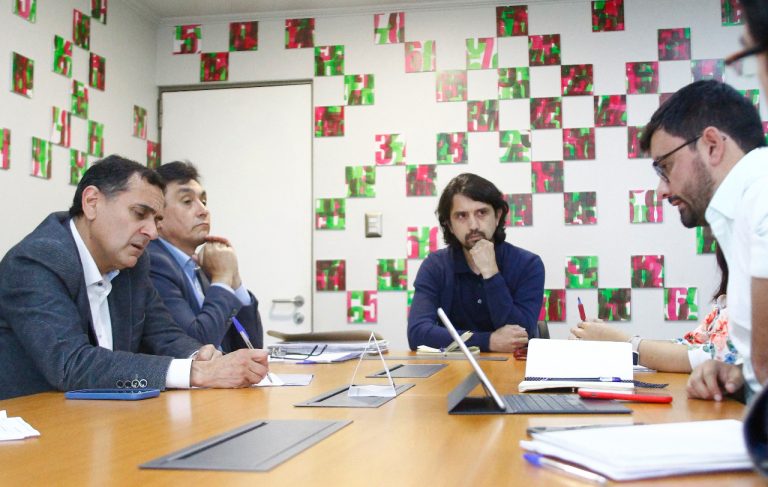 Buscan “destrabar” iniciativas que durante años no han presentado avances