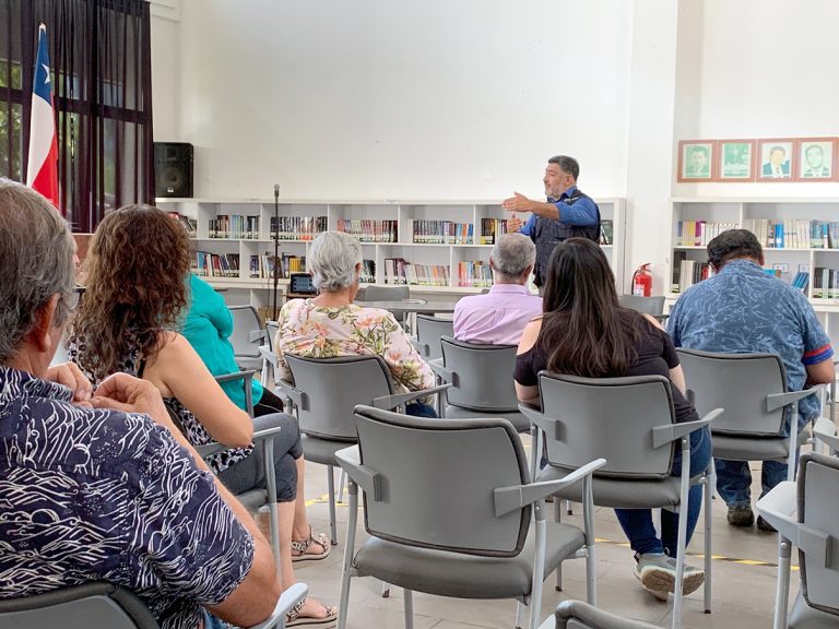 SEC recibe reclamos de vecinos de Río Claro por mal servicio eléctrico