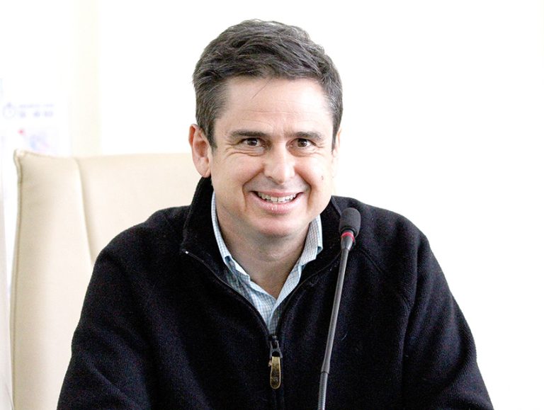 Avanzan las gestiones para dar facilidades sobre deuda de basura de vecinos curicanos